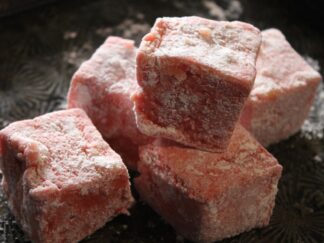Strawberry & Champagne Marshmallows