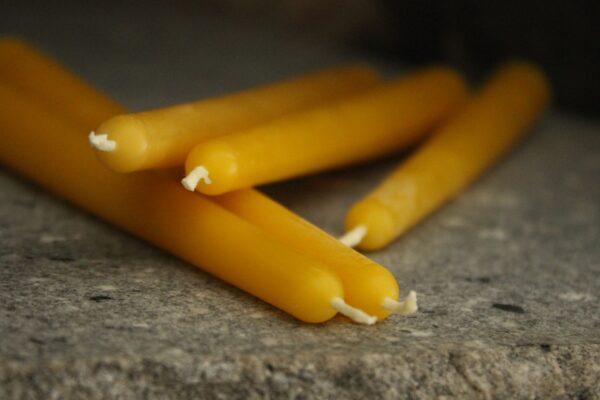 Beeswax Candle Taper - Image 2